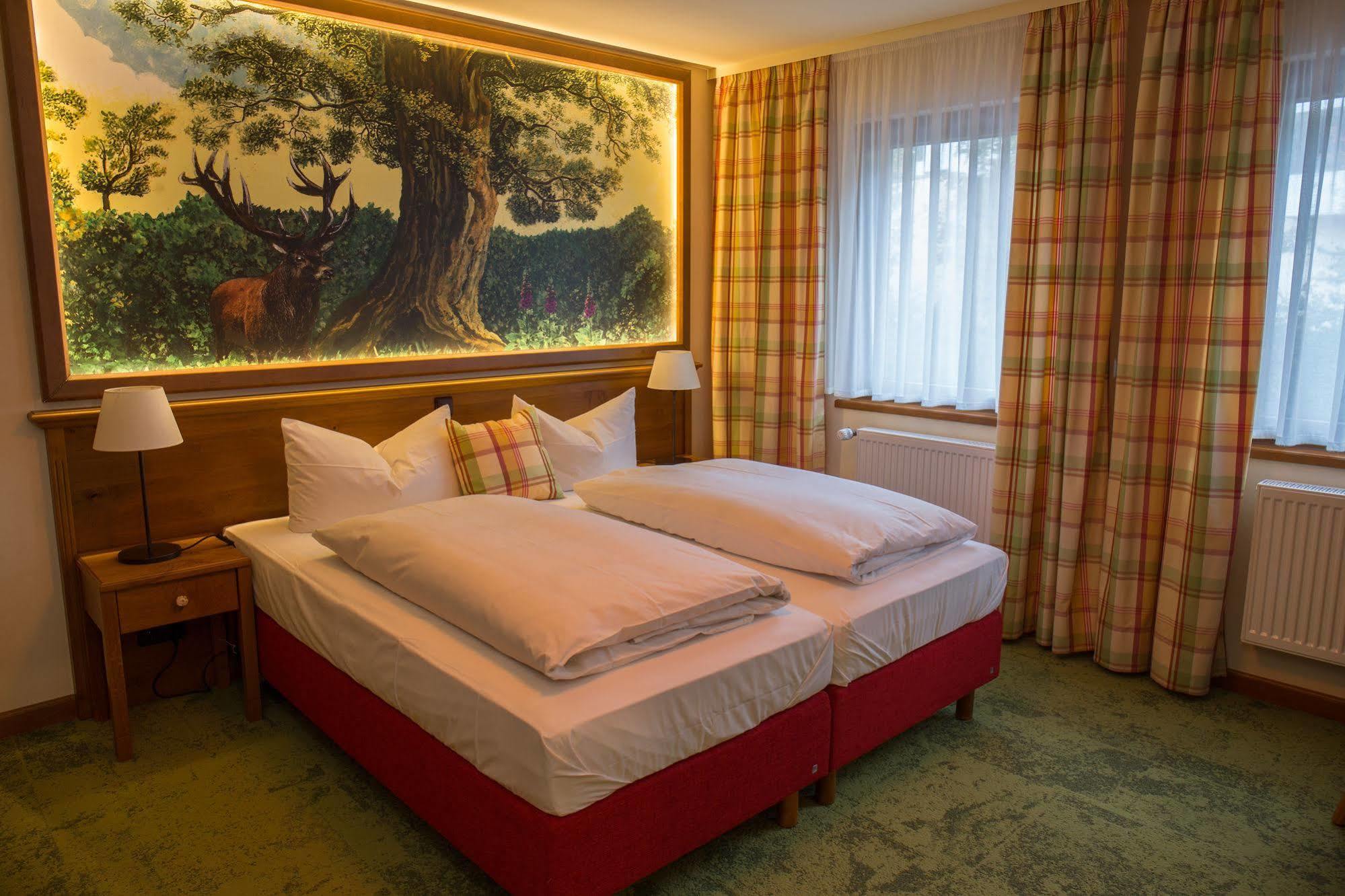 Flair Hotel Hochspessart Heigenbruecken Ngoại thất bức ảnh